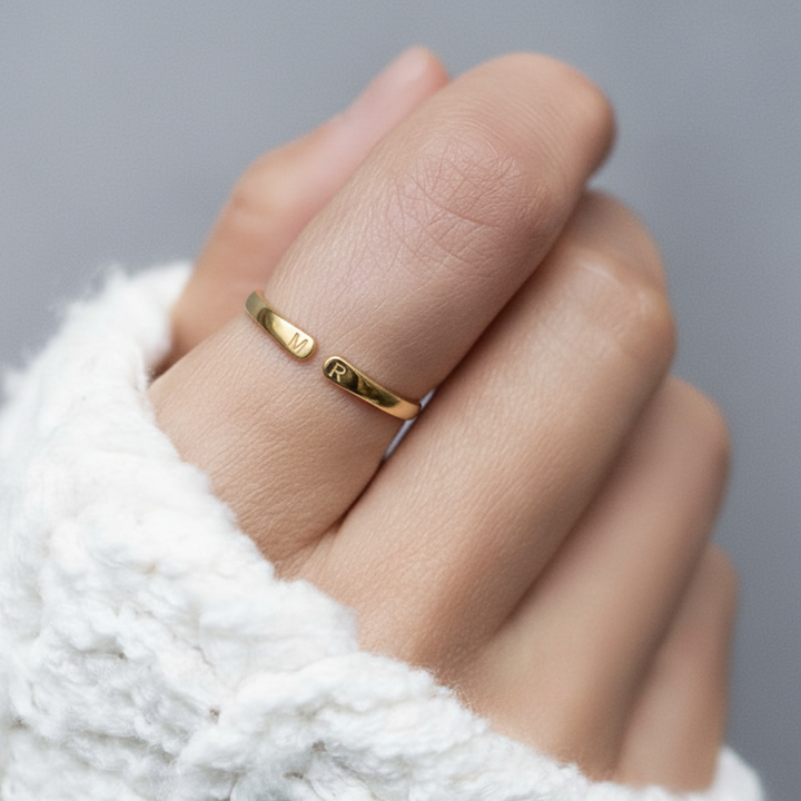 Bague Initiales Liées Ajustable