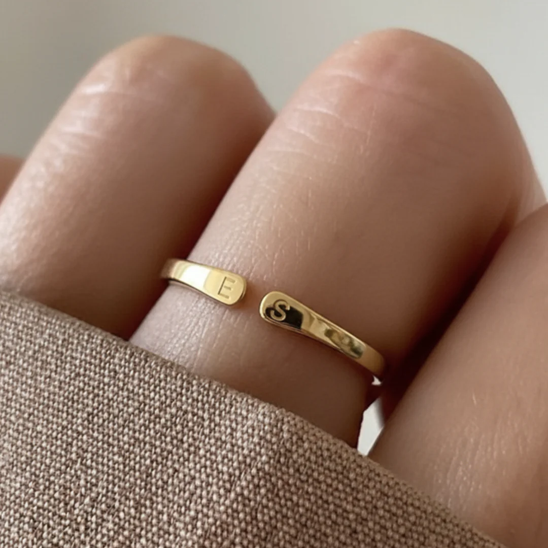Bague Initiales Liées Ajustable
